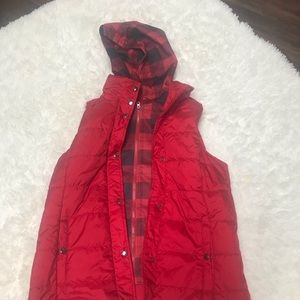 ARIZONA JEAN COMPANY JACKET & COATS VEST WITH HOOD
